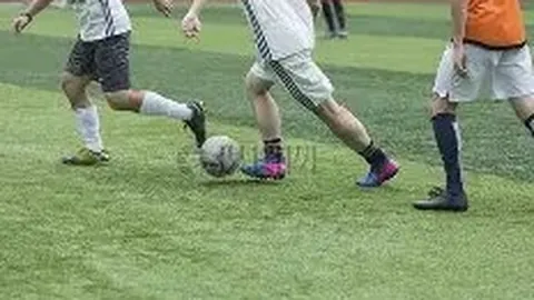 2025年中国电竞市场报告发布：营收超275.6亿，成都赛事举办量全国排名第二